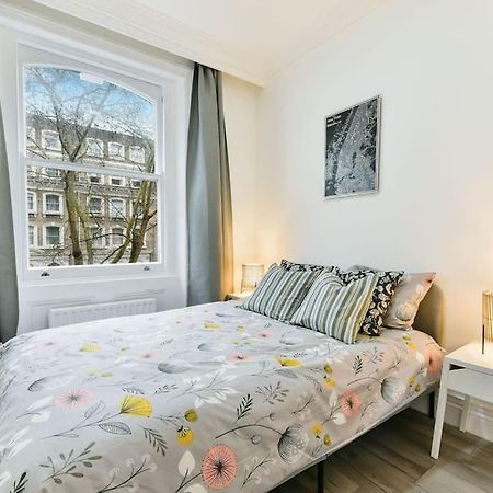 Knightsbridge Stylish Two Bedroom Apartment London Exteriör bild