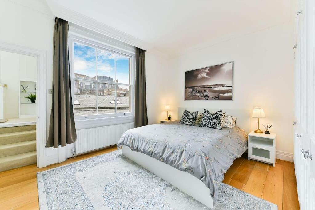 Knightsbridge Stylish Two Bedroom Apartment London Exteriör bild