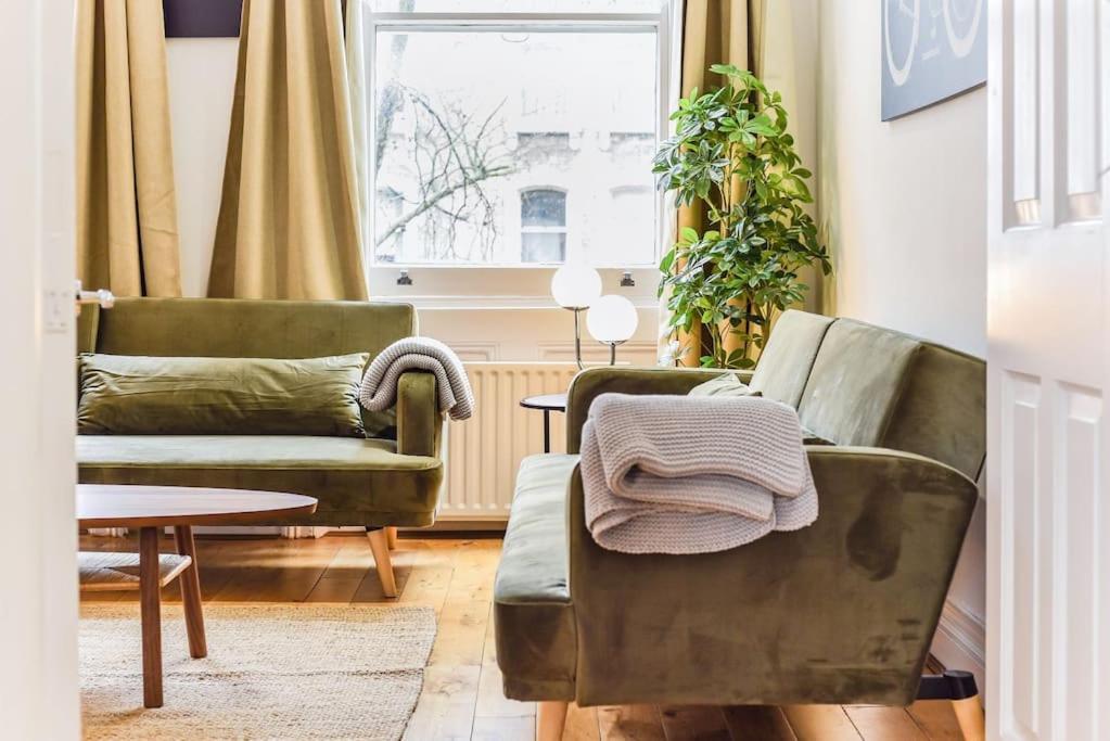 Knightsbridge Stylish Two Bedroom Apartment London Exteriör bild